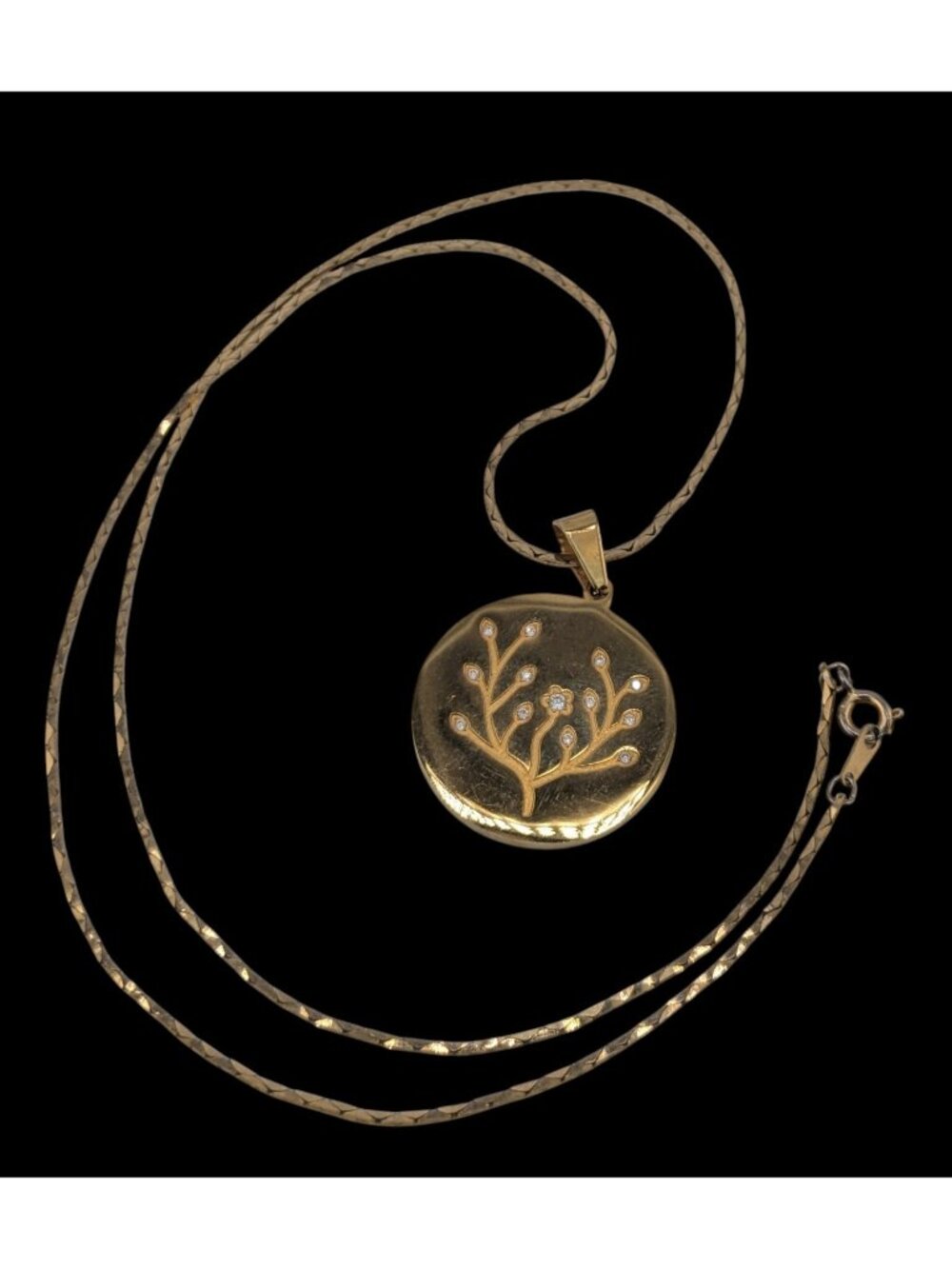 Steeltime Tree Of Life Pendant Stainless Steel Pendant Necklace With Rhinestones